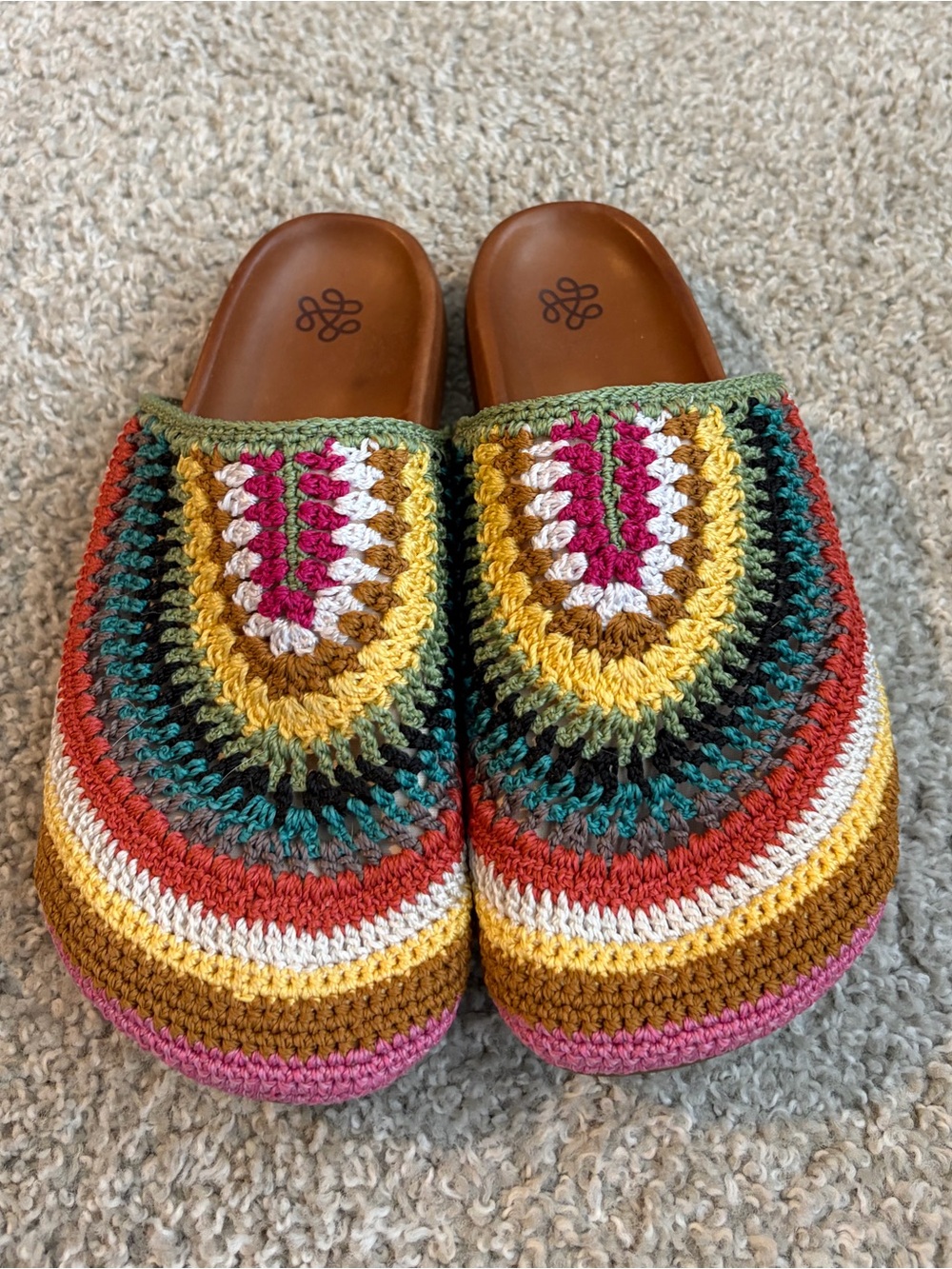 The Sak Bolinas crochet Clogs Size 9